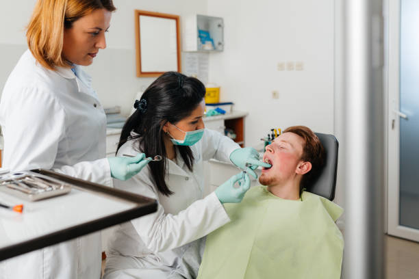 Best Tooth Infection Emergency Dentist  in Cabana Colony, FL